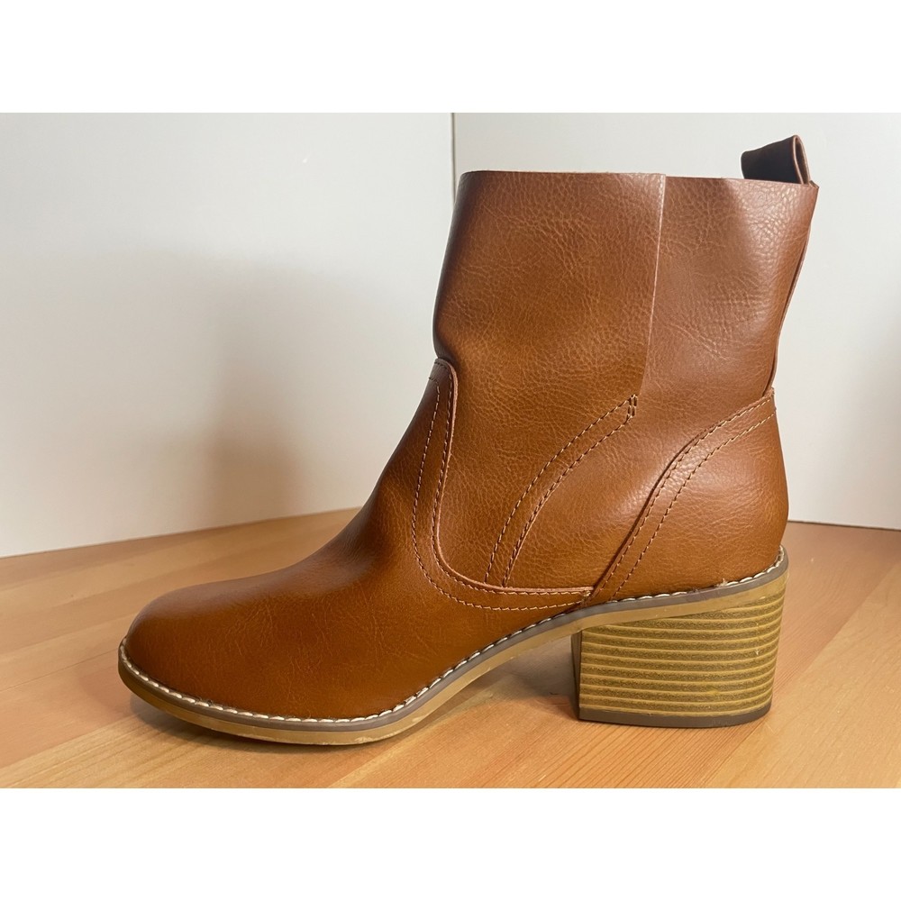 Mossimo Brown pull-on Block Heel Ankle Boots Size 9.5 US - Picture 6 of 11